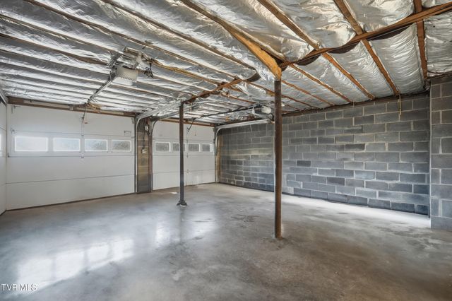 5831 Powell Valley Road, Big Stone Gap, VA 24219