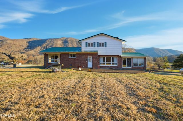 5831 Powell Valley Road, Big Stone Gap, VA 24219