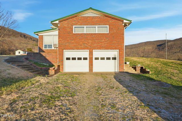 5831 Powell Valley Road, Big Stone Gap, VA 24219