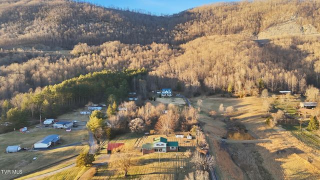 5831 Powell Valley Road, Big Stone Gap, VA 24219