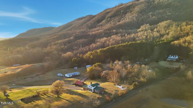 5831 Powell Valley Road, Big Stone Gap, VA 24219