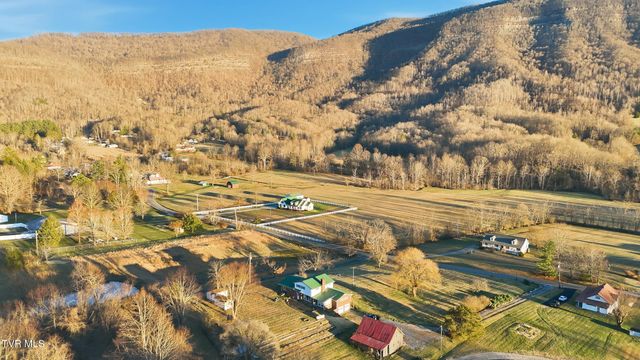 5831 Powell Valley Road, Big Stone Gap, VA 24219