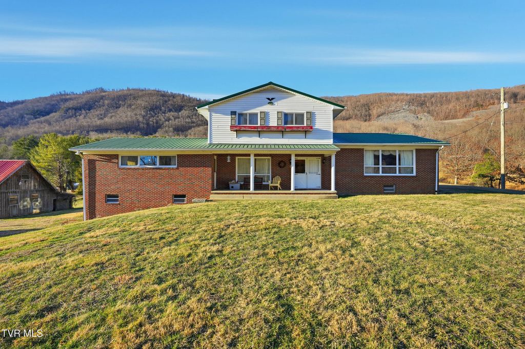 5831 Powell Valley Road, Big Stone Gap, VA 24219