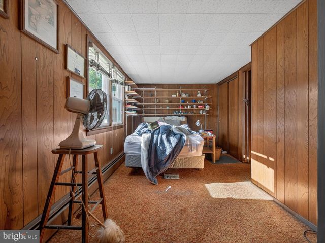 205 E MILL ST, Quakertown, PA 18951