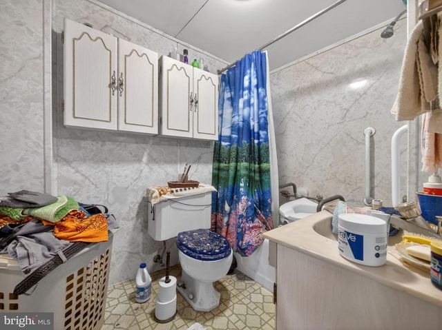 205 E MILL ST, Quakertown, PA 18951
