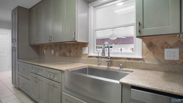 1244 Brandywine Court, Decatur, AL 35601