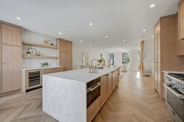 277 18TH Street, New York City, NY 11215