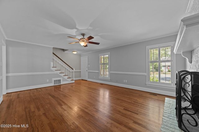 307 Baytree Drive, Greenville, NC 27858