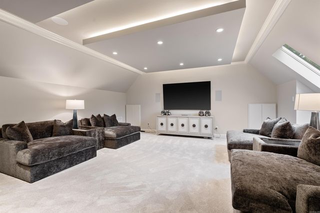 16920 Valley Falls Drive, Little Rock, AR 72223