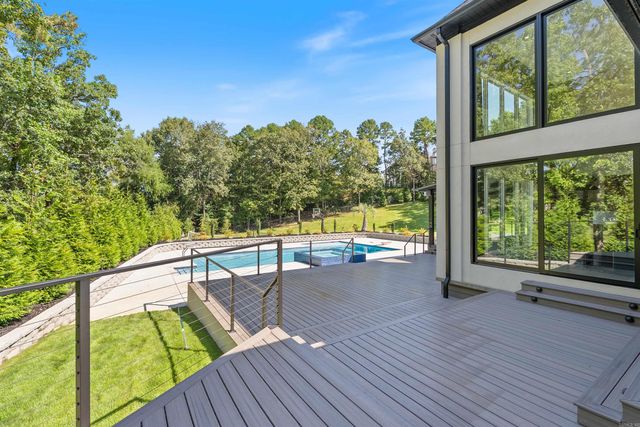 16920 Valley Falls Drive, Little Rock, AR 72223