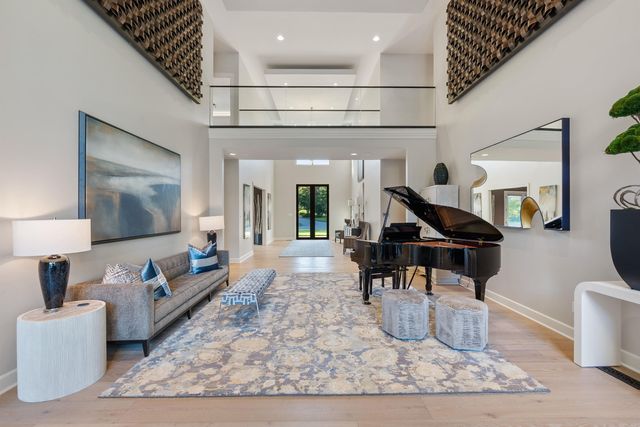 16920 Valley Falls Drive, Little Rock, AR 72223