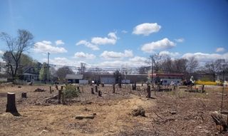 211 S Main St, Bellingham, MA 02019