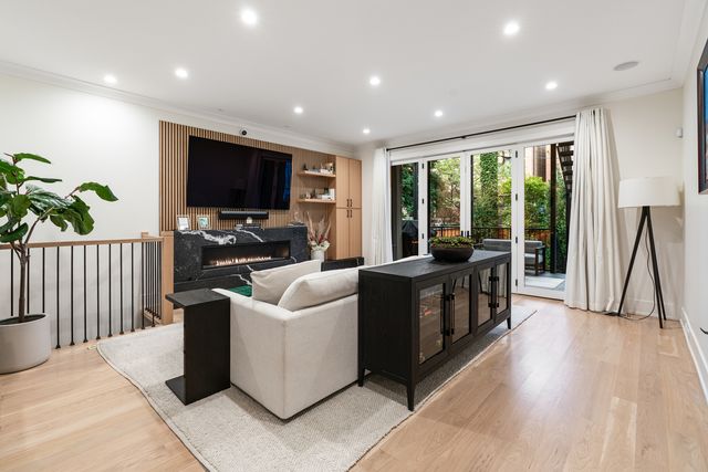 1913 N Halsted Street 1, Chicago, IL 60614