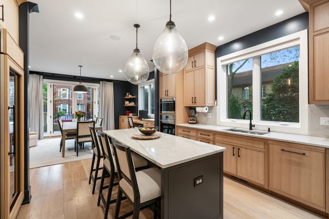 1913 N Halsted Street 1, Chicago, IL 60614