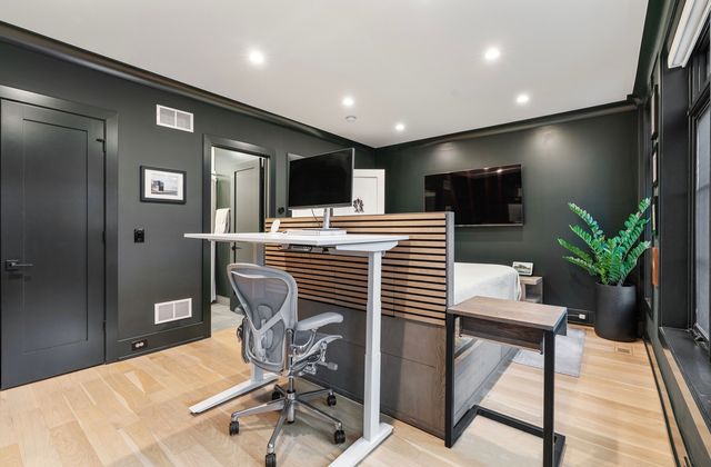 1913 N Halsted Street 1, Chicago, IL 60614