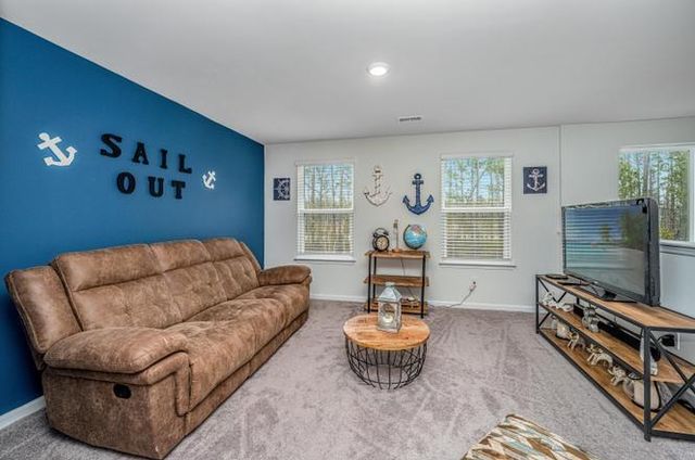 715 Hilchot Drive, Summerville, SC 29486