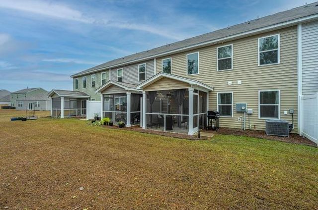 715 Hilchot Drive, Summerville, SC 29486