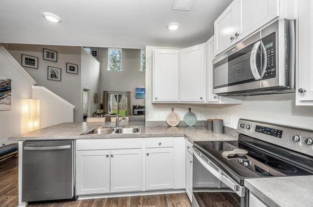 715 Hilchot Drive, Summerville, SC 29486