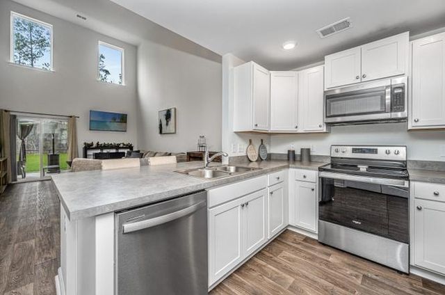 715 Hilchot Drive, Summerville, SC 29486