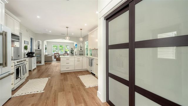 2546 LOMA LINDA STREET, Sarasota, FL 34239