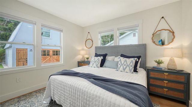 2546 LOMA LINDA STREET, Sarasota, FL 34239
