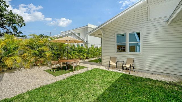 2546 LOMA LINDA STREET, Sarasota, FL 34239