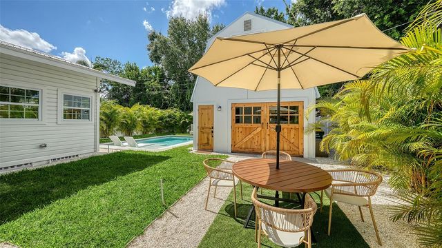 2546 LOMA LINDA STREET, Sarasota, FL 34239