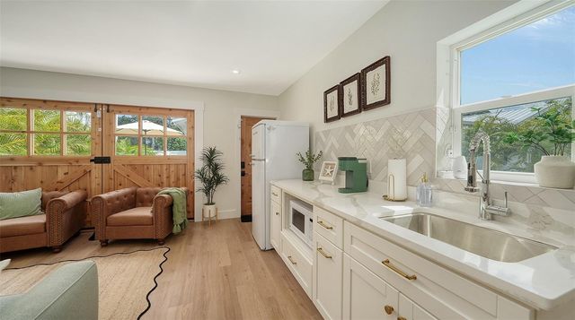 2546 LOMA LINDA STREET, Sarasota, FL 34239
