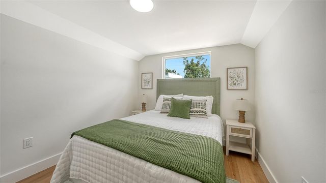 2546 LOMA LINDA STREET, Sarasota, FL 34239