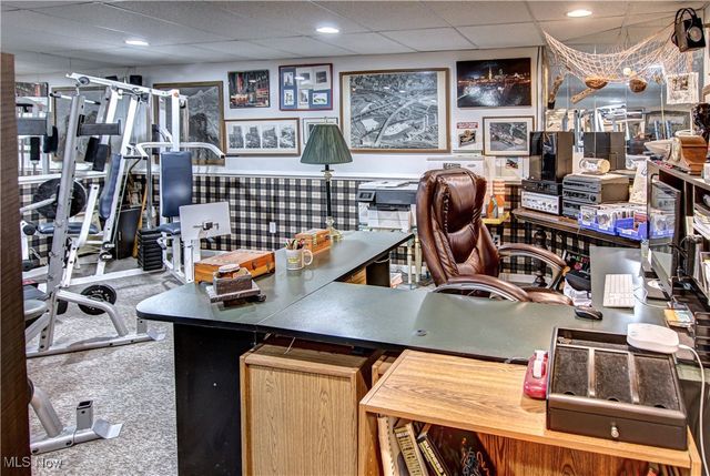 77 Carr Road, Hinckley, OH 44233