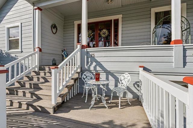 75 Mountain Ave, Sonoma, CA 95476