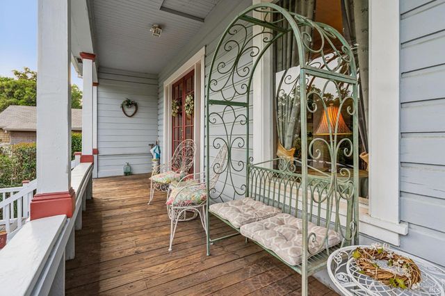 75 Mountain Ave, Sonoma, CA 95476