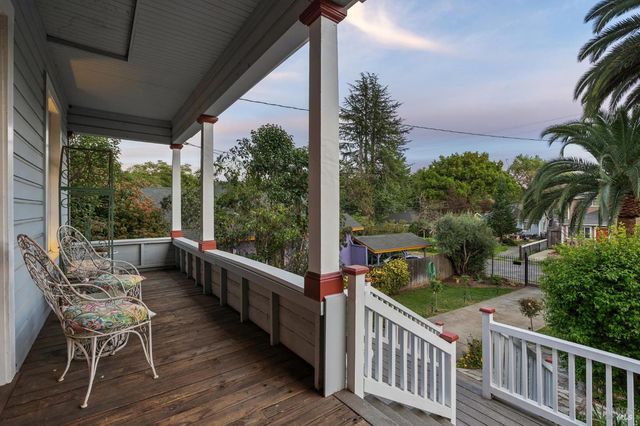 75 Mountain Ave, Sonoma, CA 95476