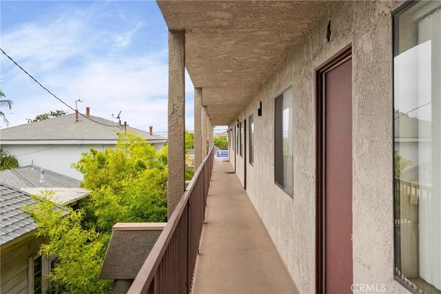 1776 Temple, Long Beach, CA 90804