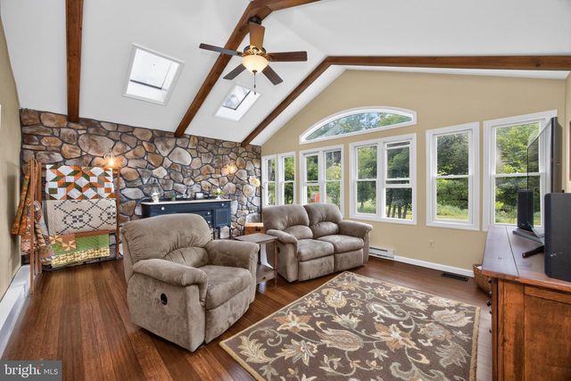 65 RACE ST, Bechtelsville, PA 19505