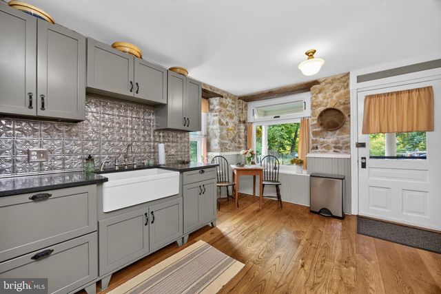 65 RACE ST, Bechtelsville, PA 19505
