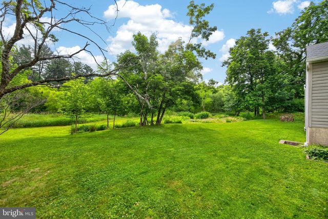 65 RACE ST, Bechtelsville, PA 19505