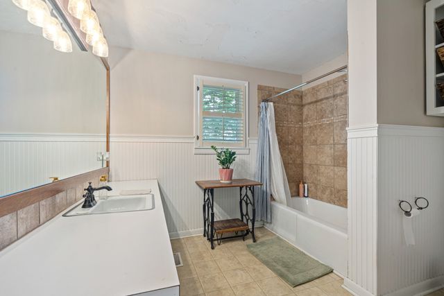 3135 Vanleer Hwy, Charlotte, TN 37036