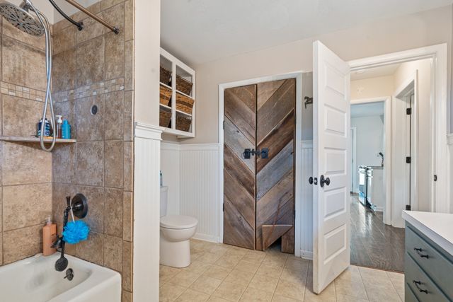 3135 Vanleer Hwy, Charlotte, TN 37036