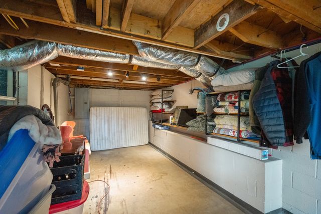 3135 Vanleer Hwy, Charlotte, TN 37036