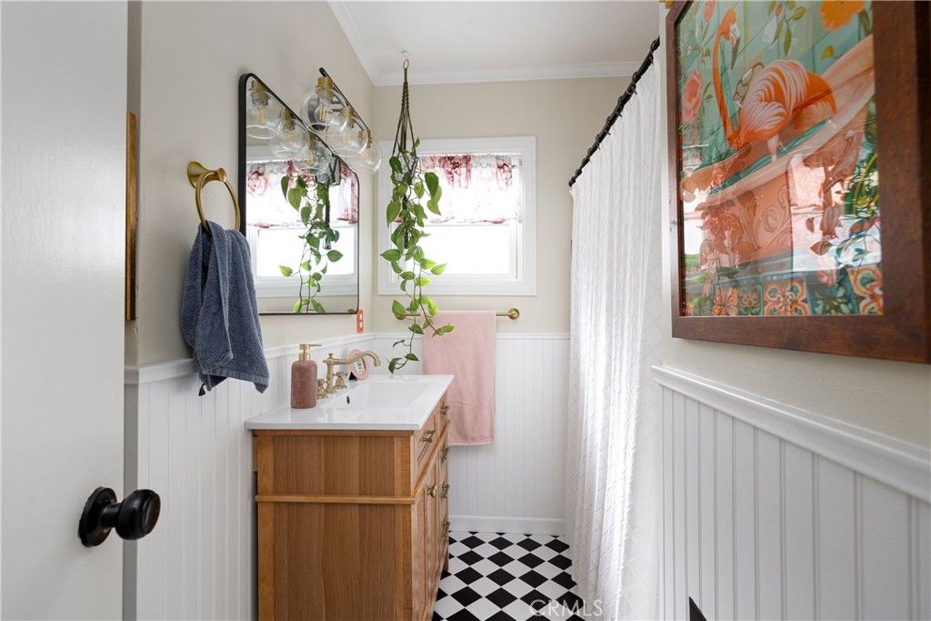 Image 13 of property listing at 4791 Zelda Avenue, La Mesa, CA 91942