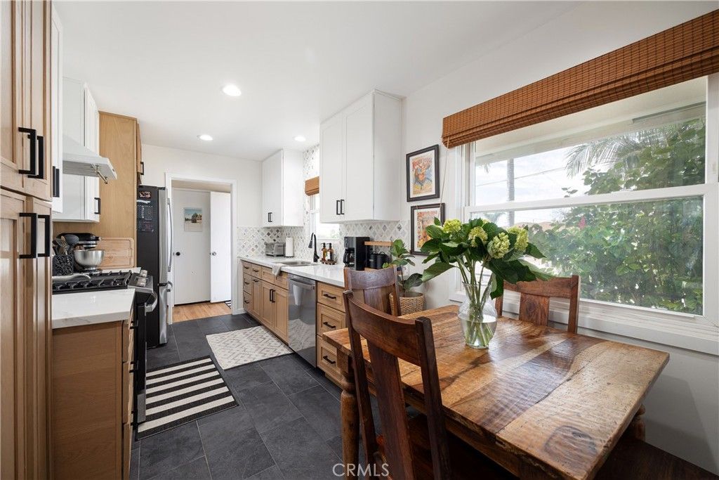 Image 7 of property listing at 4791 Zelda Avenue, La Mesa, CA 91942