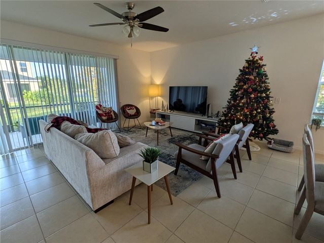 901 SABAL BREEZE LANE, Apopka, FL 32703