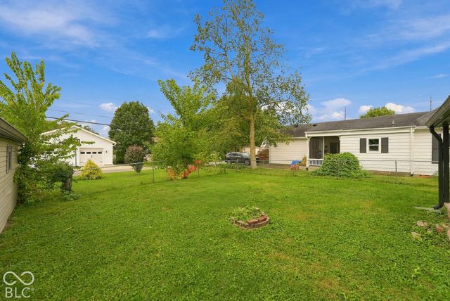 348 W Wiley Street, Greenwood, IN 46142