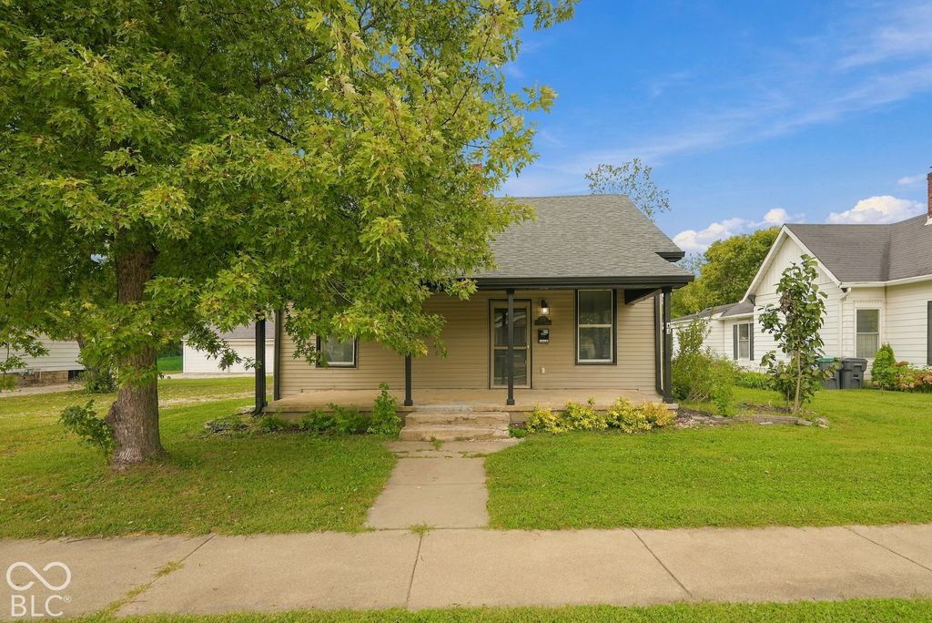 348 W Wiley Street, Greenwood, IN 46142