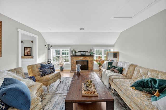 124 Tiffany Street, Attleboro, MA 02703