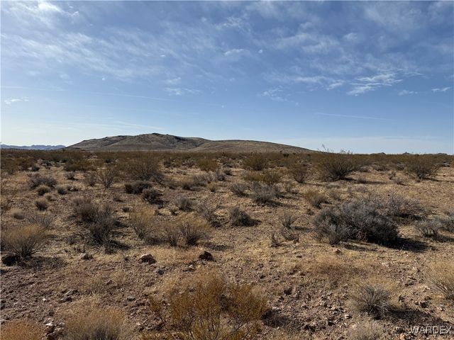 3 Lots W Gateway Acres Road, Dolan Springs, AZ 86441