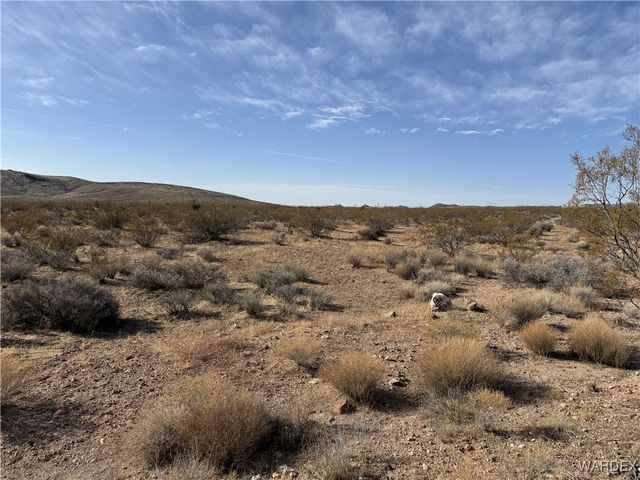 3 Lots W Gateway Acres Road, Dolan Springs, AZ 86441