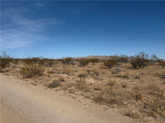 3 Lots W Gateway Acres Road, Dolan Springs, AZ 86441