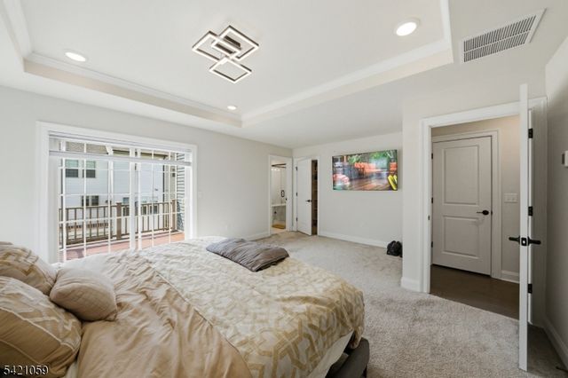 12 Marigold Ct, Warren Twp., NJ 07059